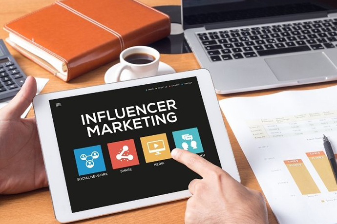 Influencer ve İş Birlikleri Yönetimi